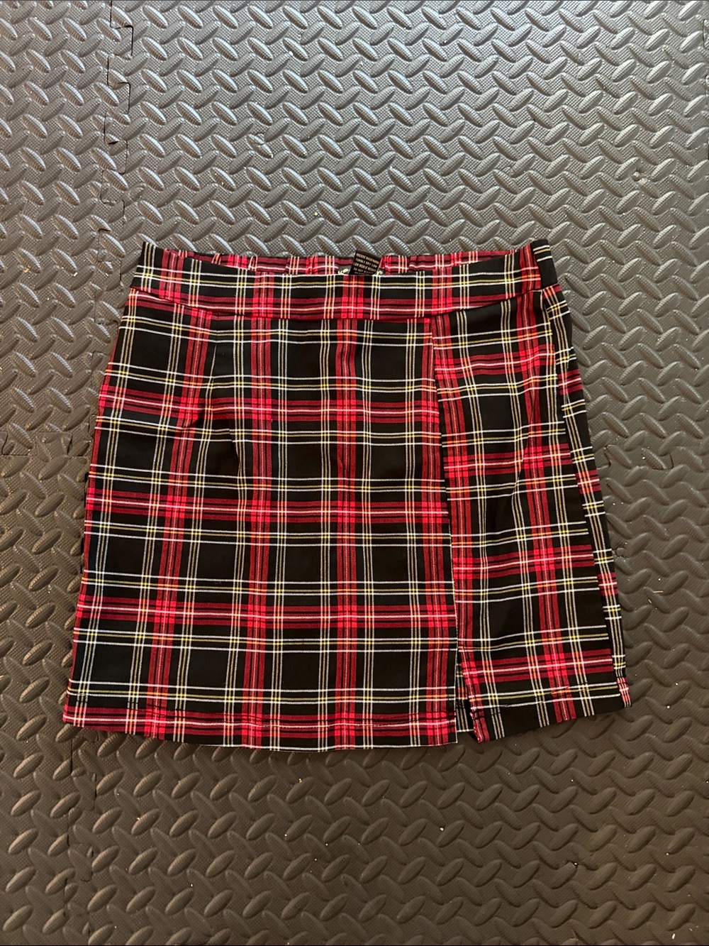Plaid Mini Skirt in Red and Black - Classic Tartan Style